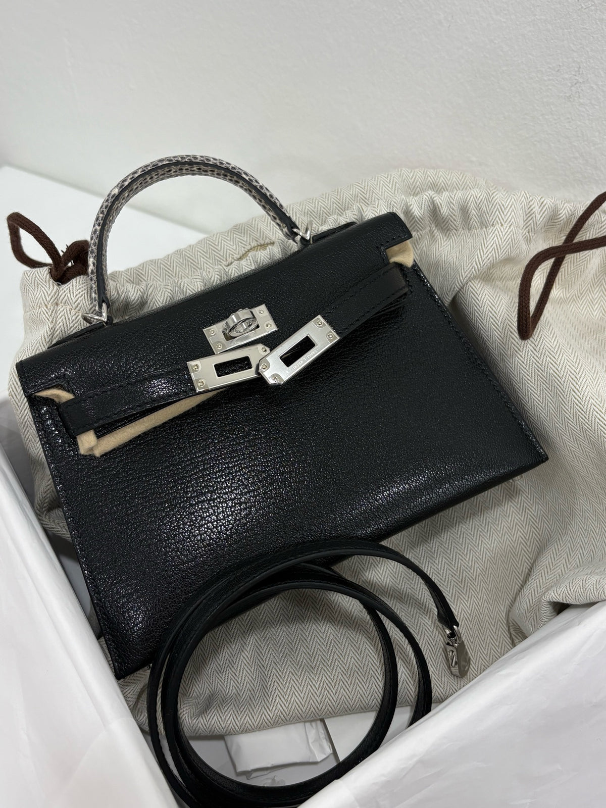 Hermès Mini Kelly with Lizard Handle, K Stamp, Brand New Full Set