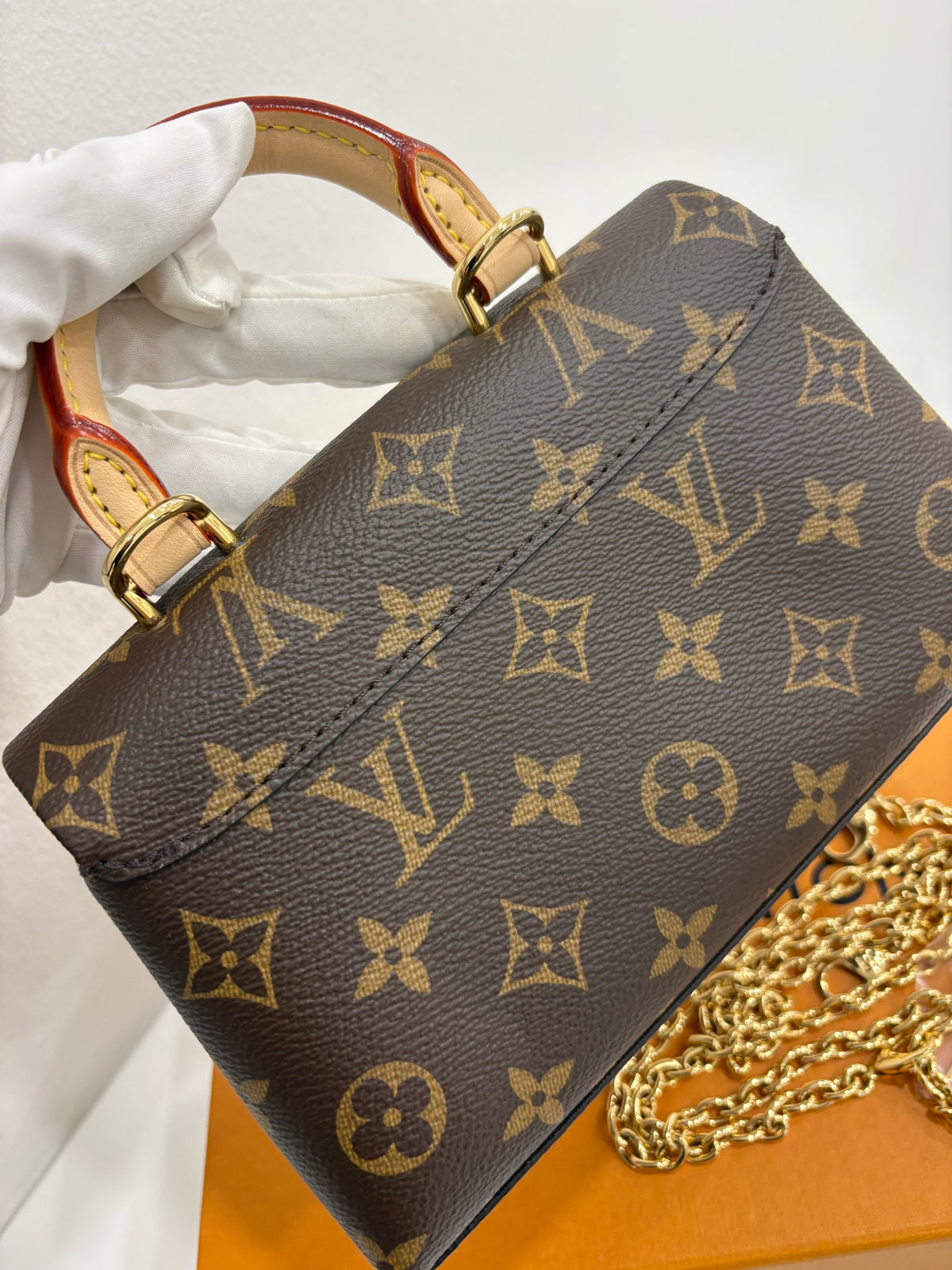 Louis Vuitton Nano Madeleine, Microchip Version