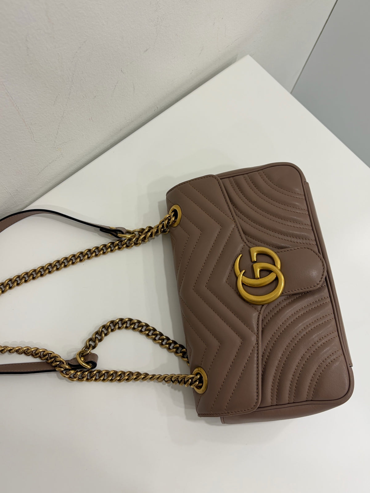 Gucci GG Marmont Shoulder Bag