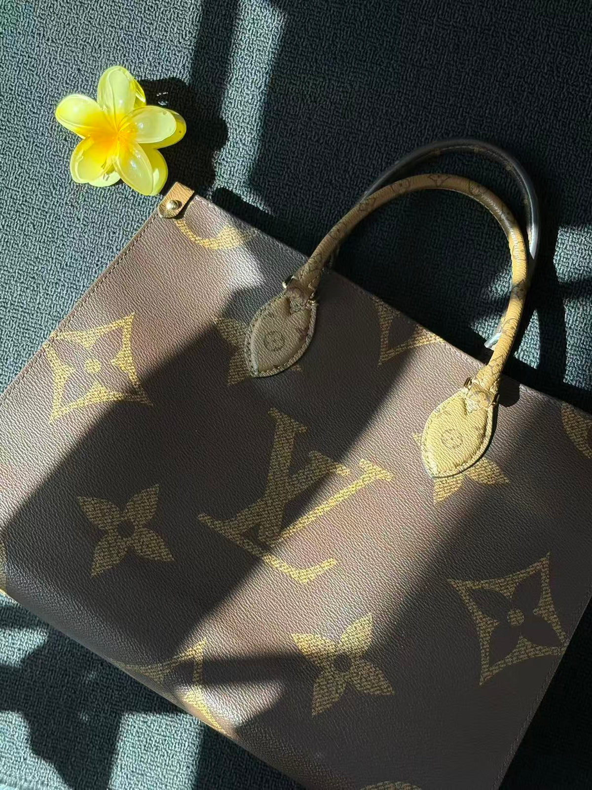 Louis Vuitton Monogram Tote Bag