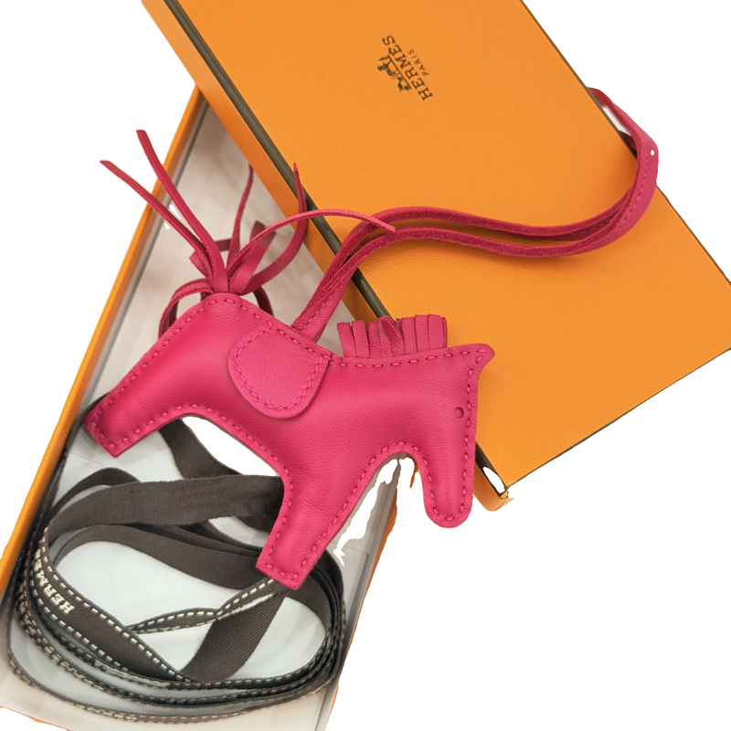Hermès Horse Charm, Rose Pink, Y Stamp