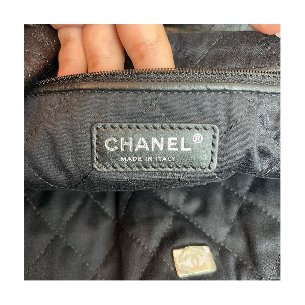 Chanel Black & Silver Medium 22Bag Shoulder Bag