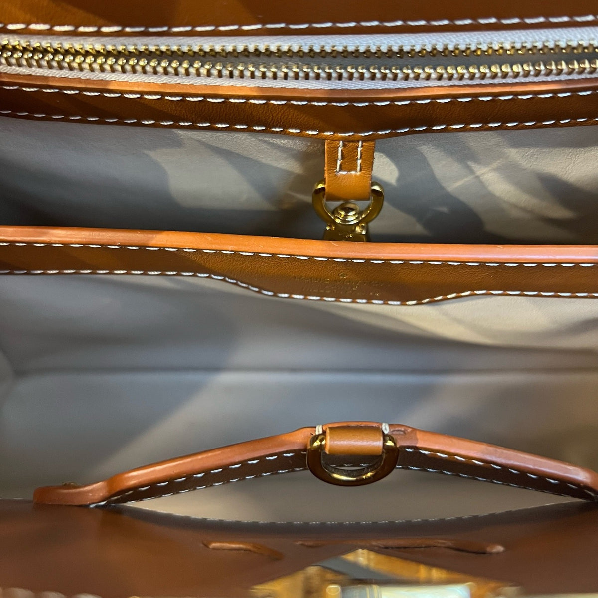 Louis Vuitton Capucines MM, Beige Brown Canvas & Calfskin, Chip Version