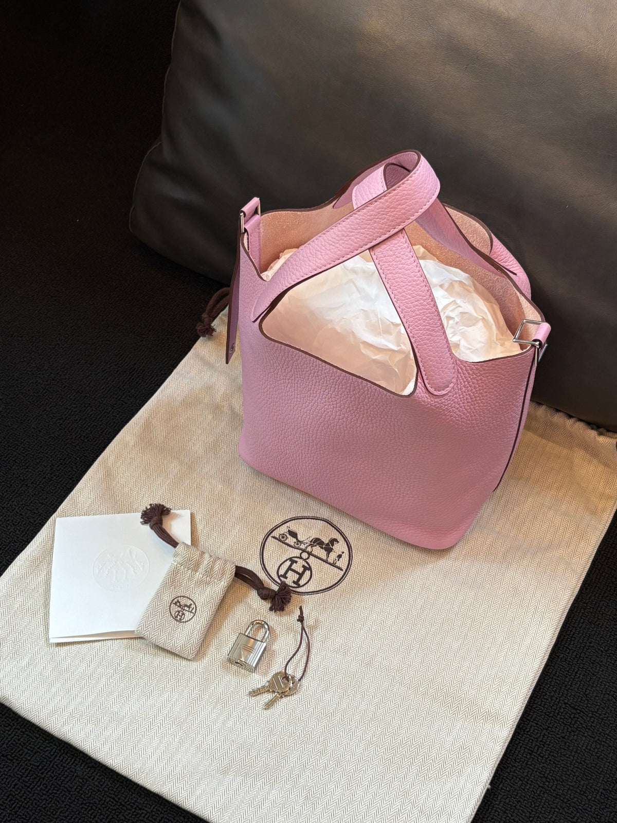 Hermès Picotin Lock 18 Mauve Sylvestre Palladium Hardware
