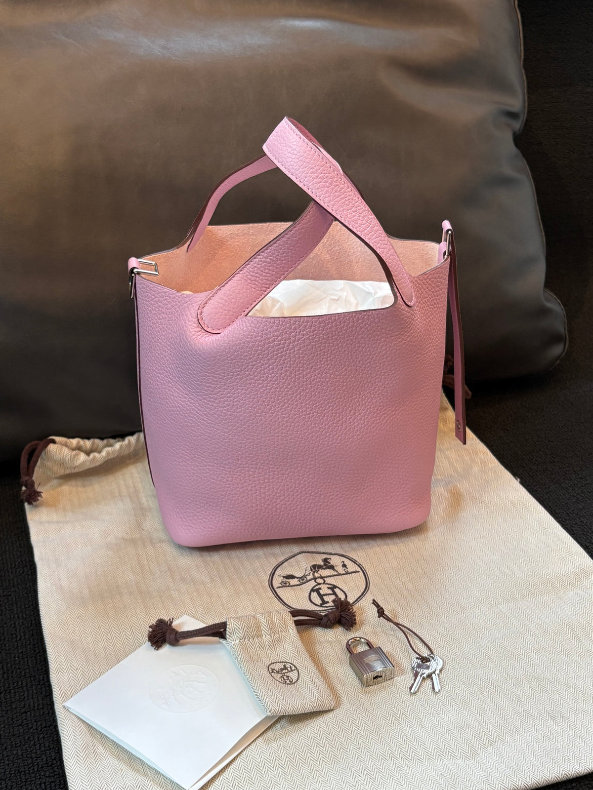 Hermès Picotin Lock 18 Mauve Sylvestre Palladium Hardware