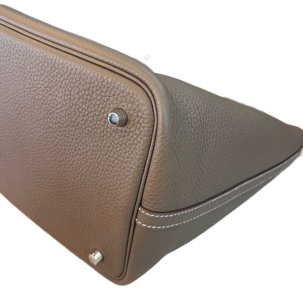 Hermès Picotin 22 Handbag, Elephant Grey, Silver Hardware, Taurillon Clemence Leather, Z Stamp