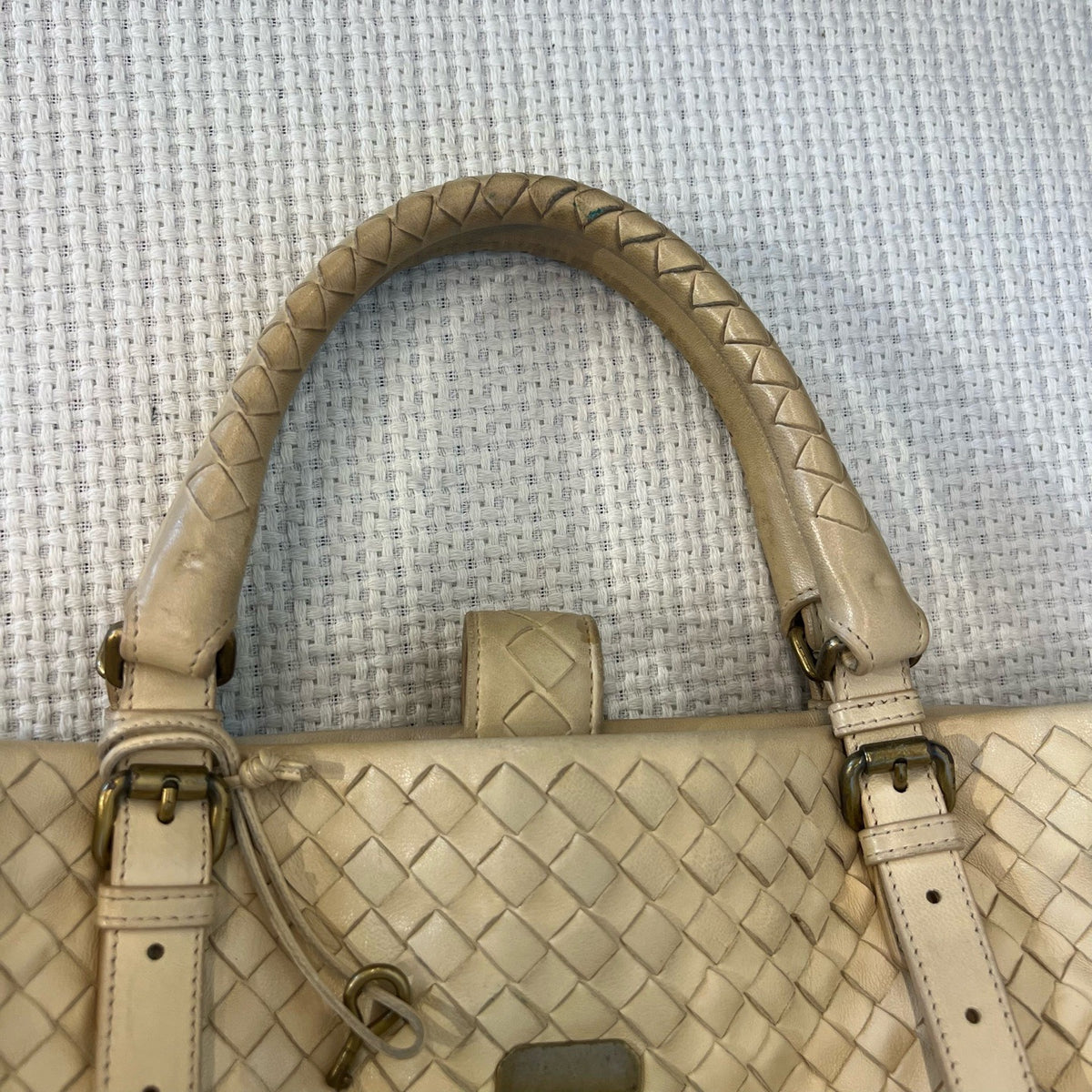 Bottega Veneta Classic Intrecciato Roma Large Bag, Yellow